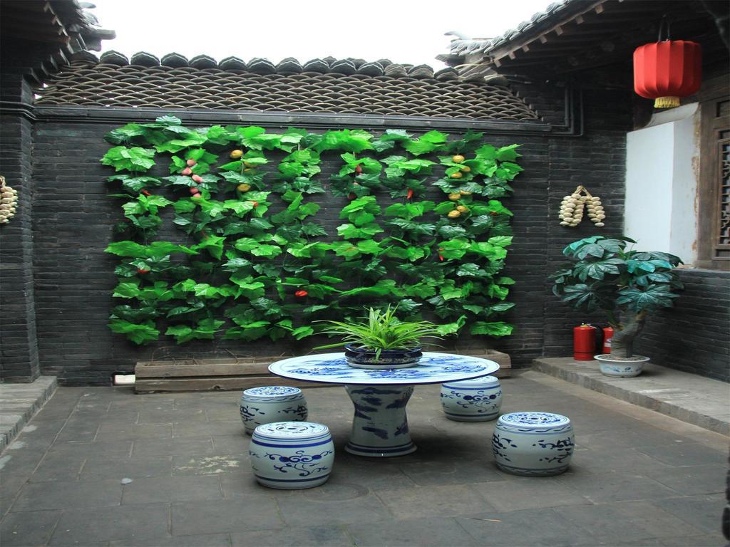 Pingyao Yiguan Folk Custom Inn Room photo
